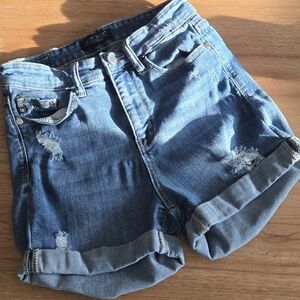 Judy Blue High Rise Denim Shorts | Size S | Medium Wash Distressed Cuffed